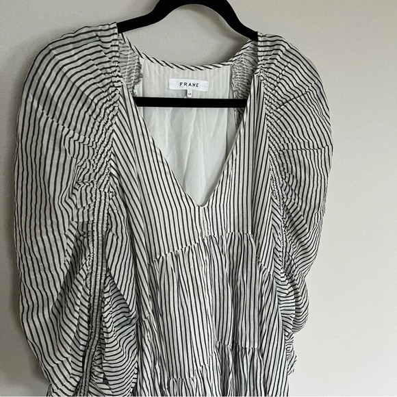 NWOT FRAME Shirred Empire Babydoll Dress Blanc Striped Black and White Large - Picture 4 of 12